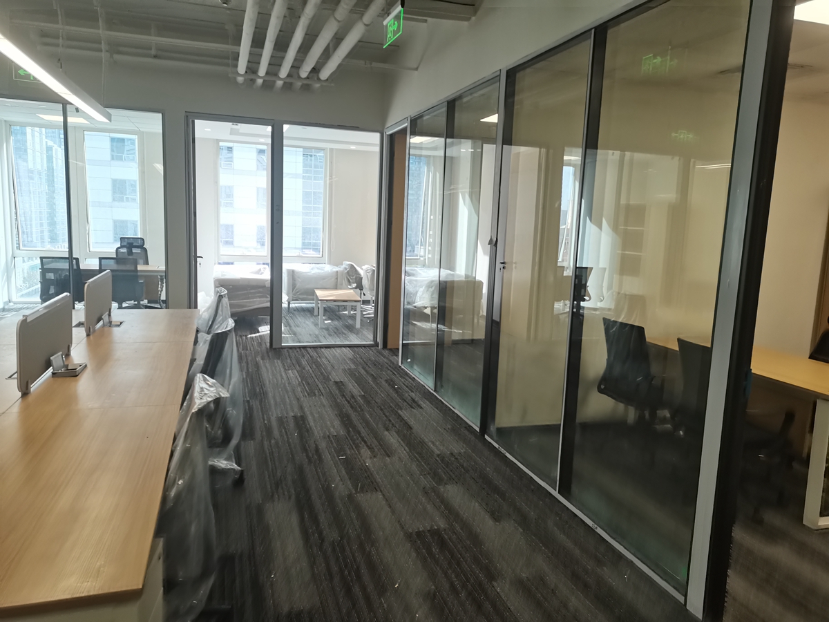 全景空间玻璃隔断