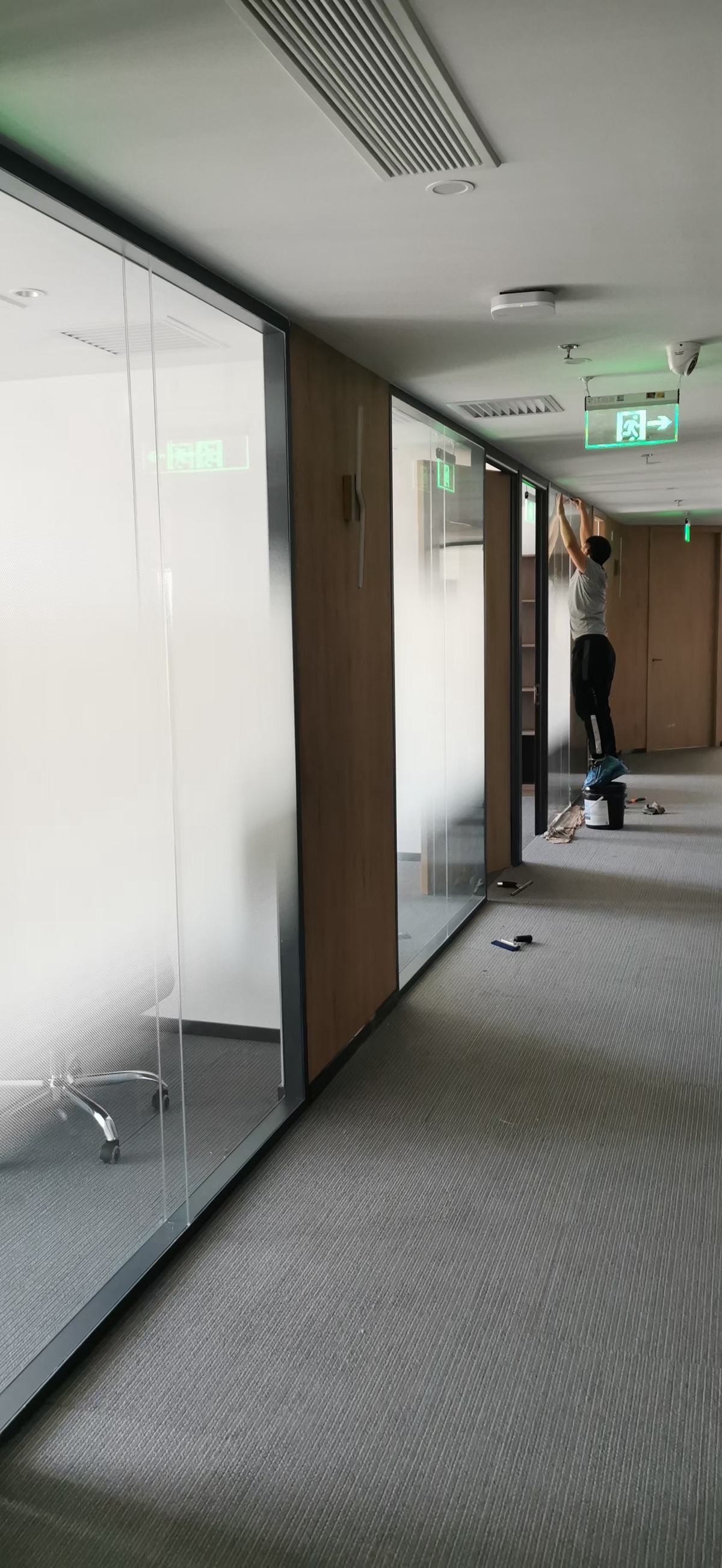 全景空间玻璃隔断