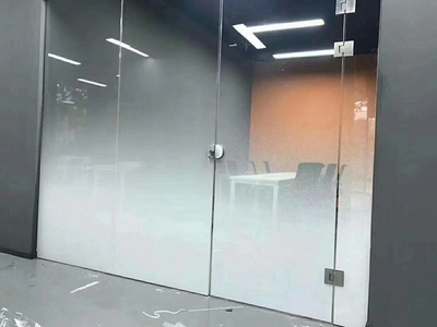 单层玻璃隔断